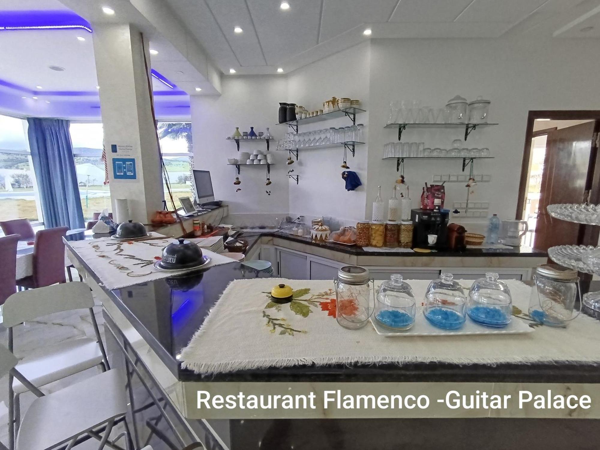 Guitar Palace - Chambres D'Hotes Bni Quolla Exteriér fotografie