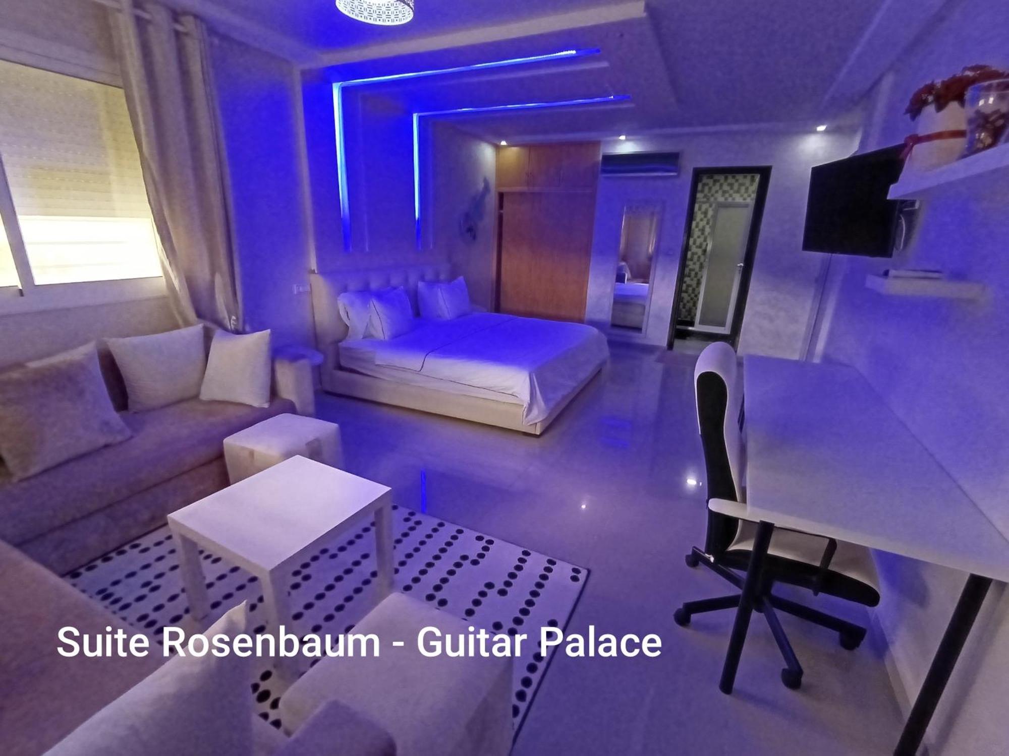 Guitar Palace - Chambres D'Hotes Bni Quolla Exteriér fotografie