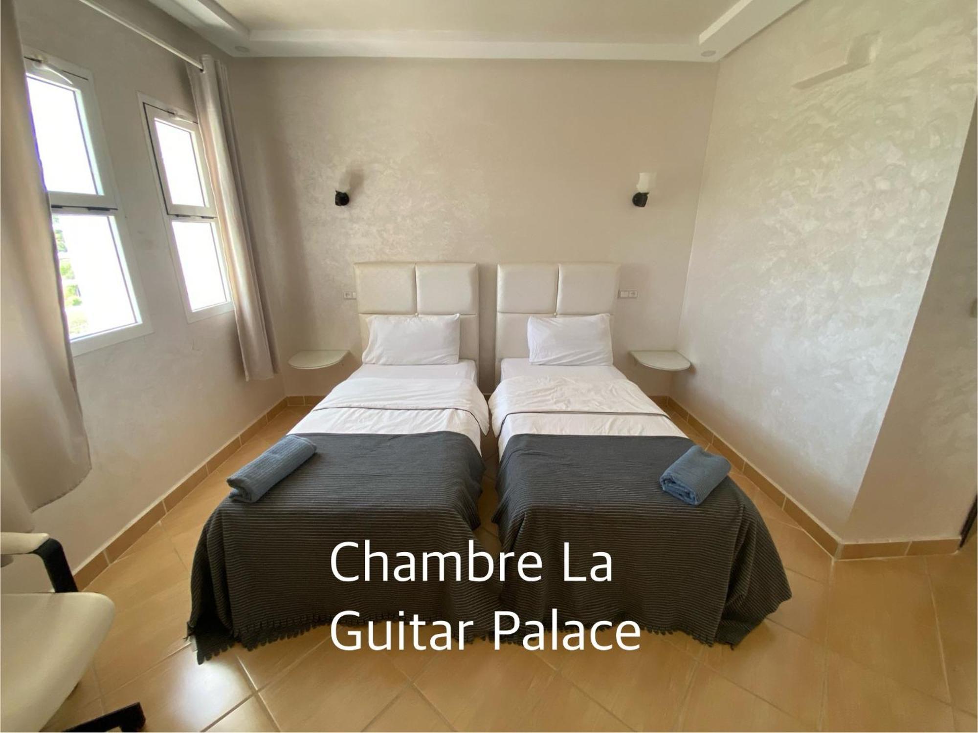 Guitar Palace - Chambres D'Hotes Bni Quolla Exteriér fotografie