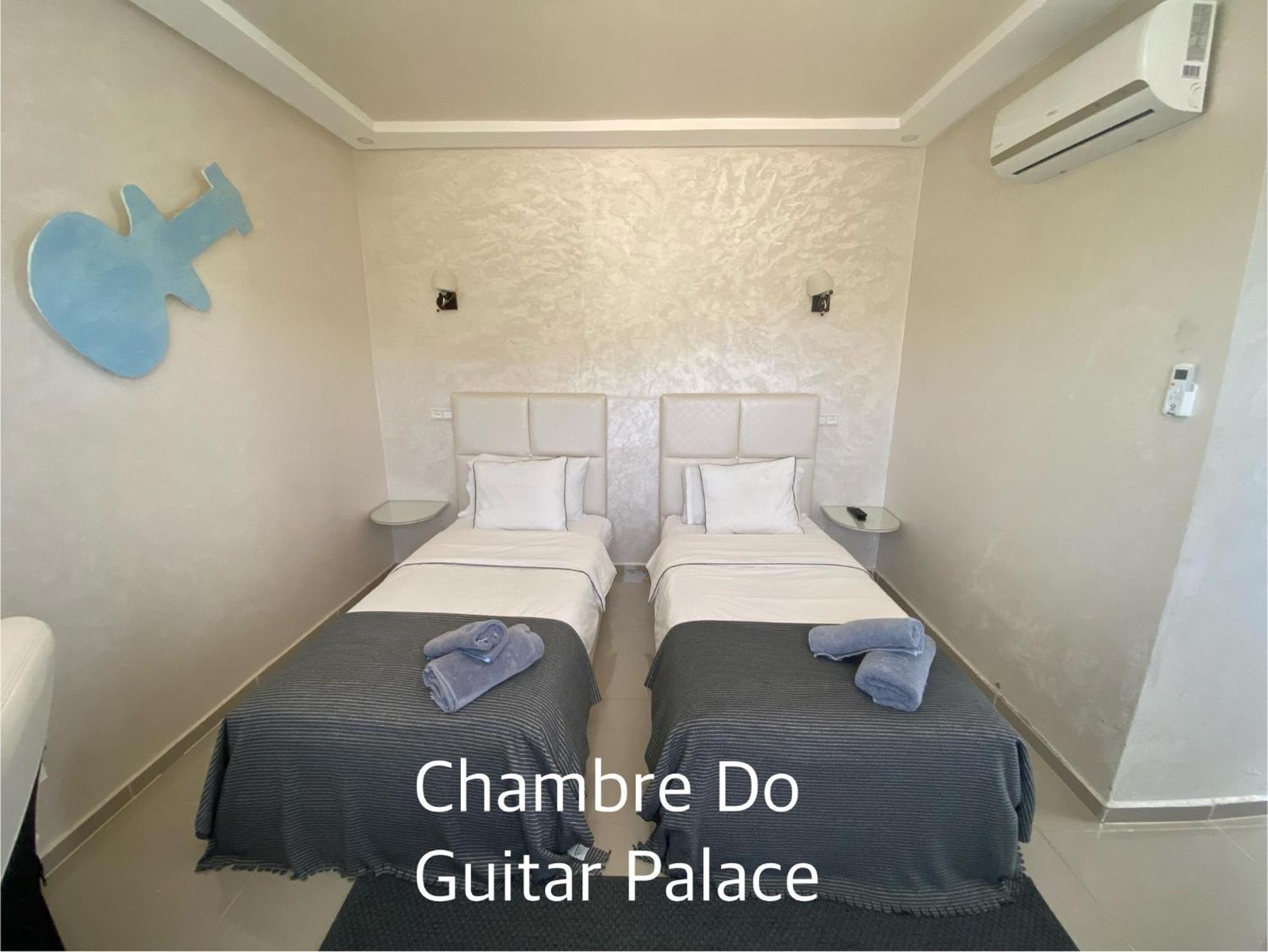 Guitar Palace - Chambres D'Hotes Bni Quolla Exteriér fotografie